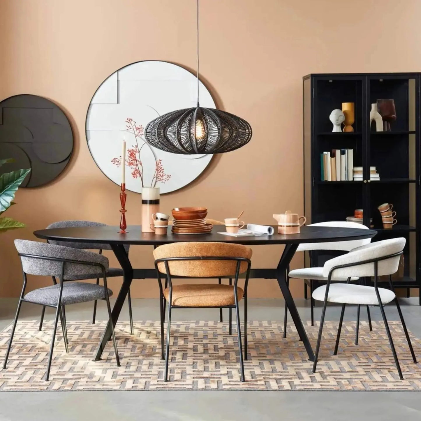 Chaise Bouclette Gris Élégante et Confortable-Atelier Travertin