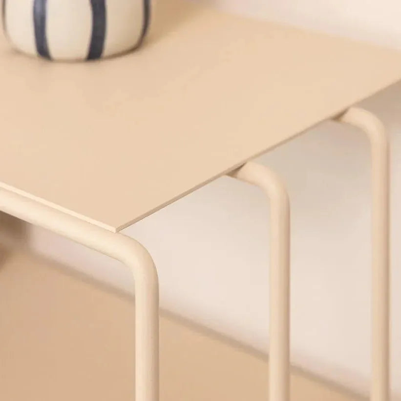 Console Minimaliste en Métal (Noir, Blanc, Beige)-Atelier Travertin