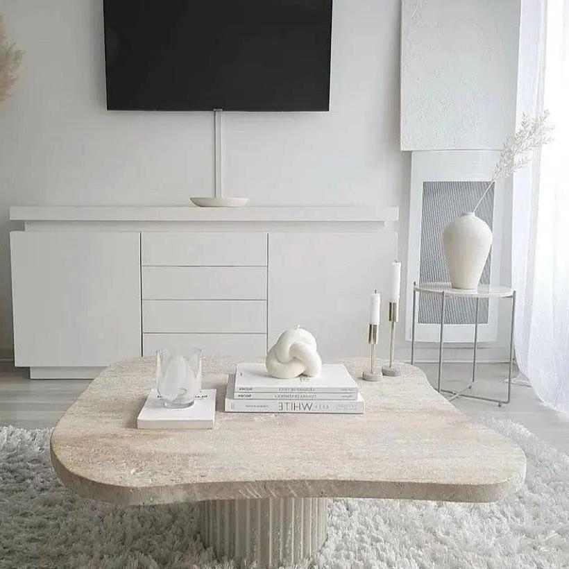 Élégance Naturelle : Table Basse en Travertin-Atelier Travertin