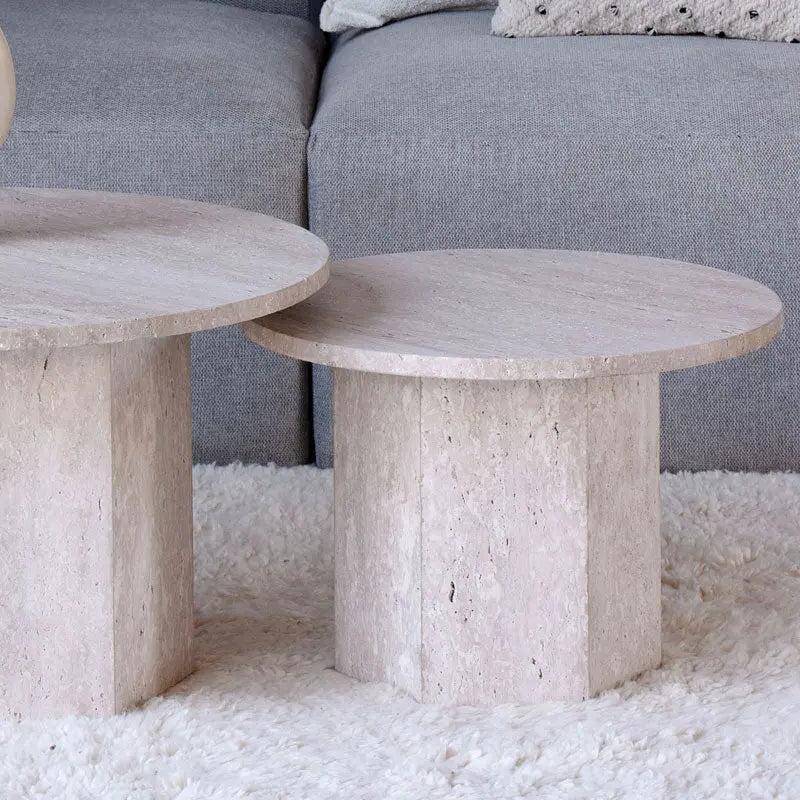 Élégance Travertin : Duo de Tables Luxueuses-Atelier Travertin