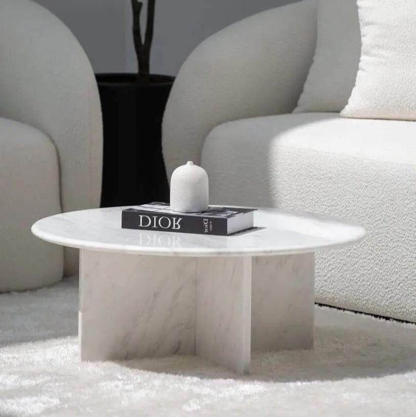 Élégance en Marbre : Table Basse Luxe-Atelier Travertin