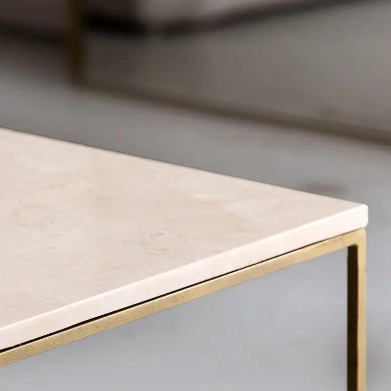 Table Basse Carrée en Marbre et Doré Épuré-Atelier Travertin