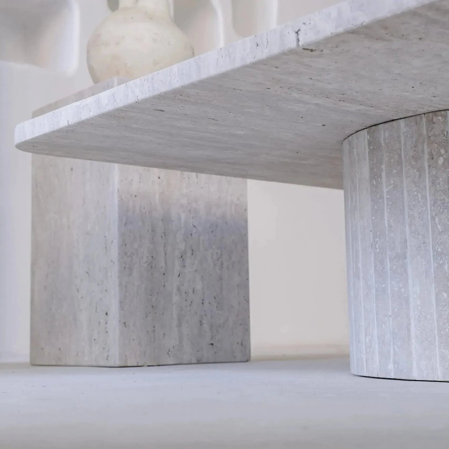 Table Basse Élysée en Travertin-Atelier Travertin