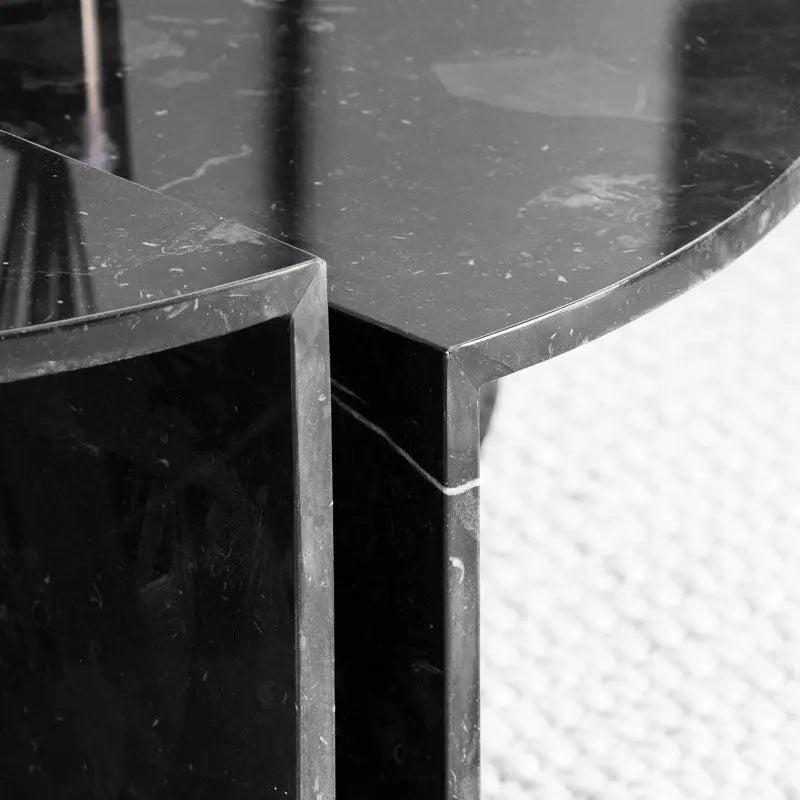 Table Basse Marbre Noir Élégance-Atelier Travertin
