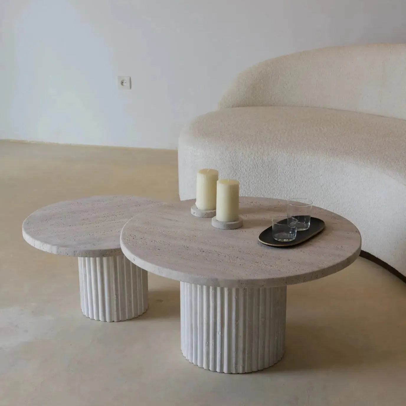 Tables Gigognes Chic et Fonctionnelles-Atelier Travertin