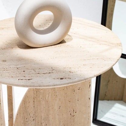 Élégante Table Ronde en Travertin-Atelier Travertin