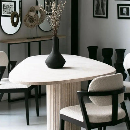 Élégante Table à manger Halo en Travertin-Atelier Travertin