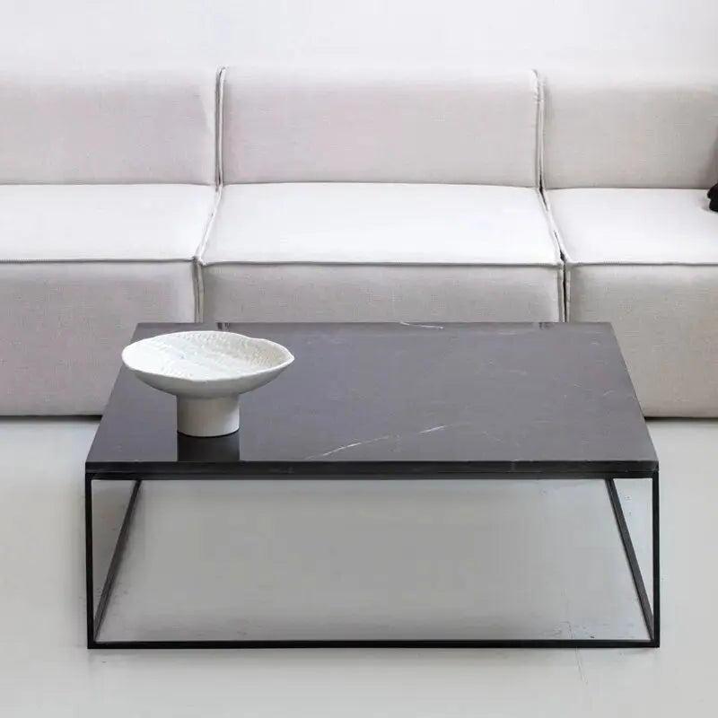 Table Basse Carrée en Marbre - Élégance et Style-Atelier Travertin