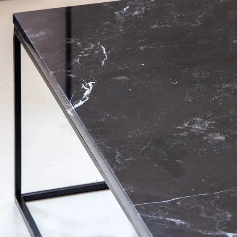 Table Basse Carrée en Marbre - Élégance et Style-Atelier Travertin