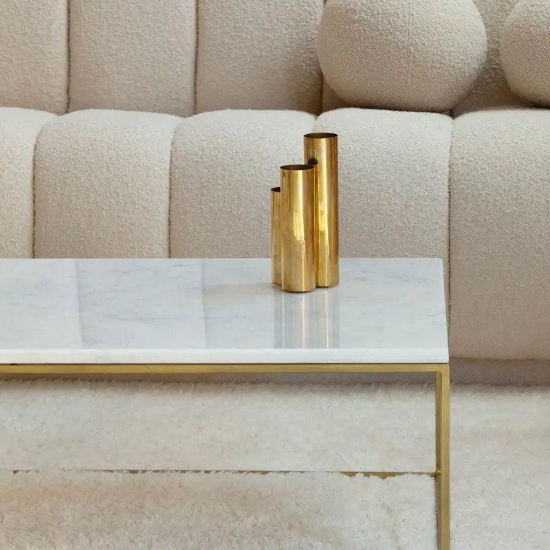 Table Basse Dorée en Marbre Exquis-Atelier Travertin
