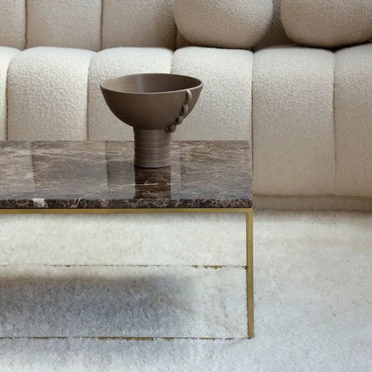 Table Basse Dorée en Marbre Exquis-Atelier Travertin
