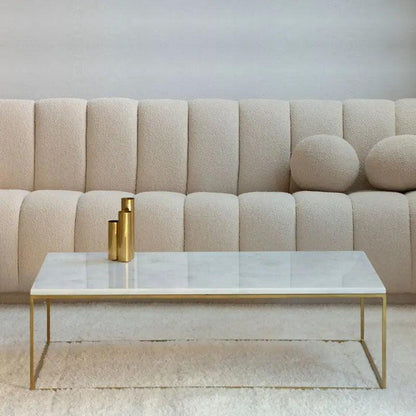 Table Basse Dorée en Marbre Exquis-Atelier Travertin