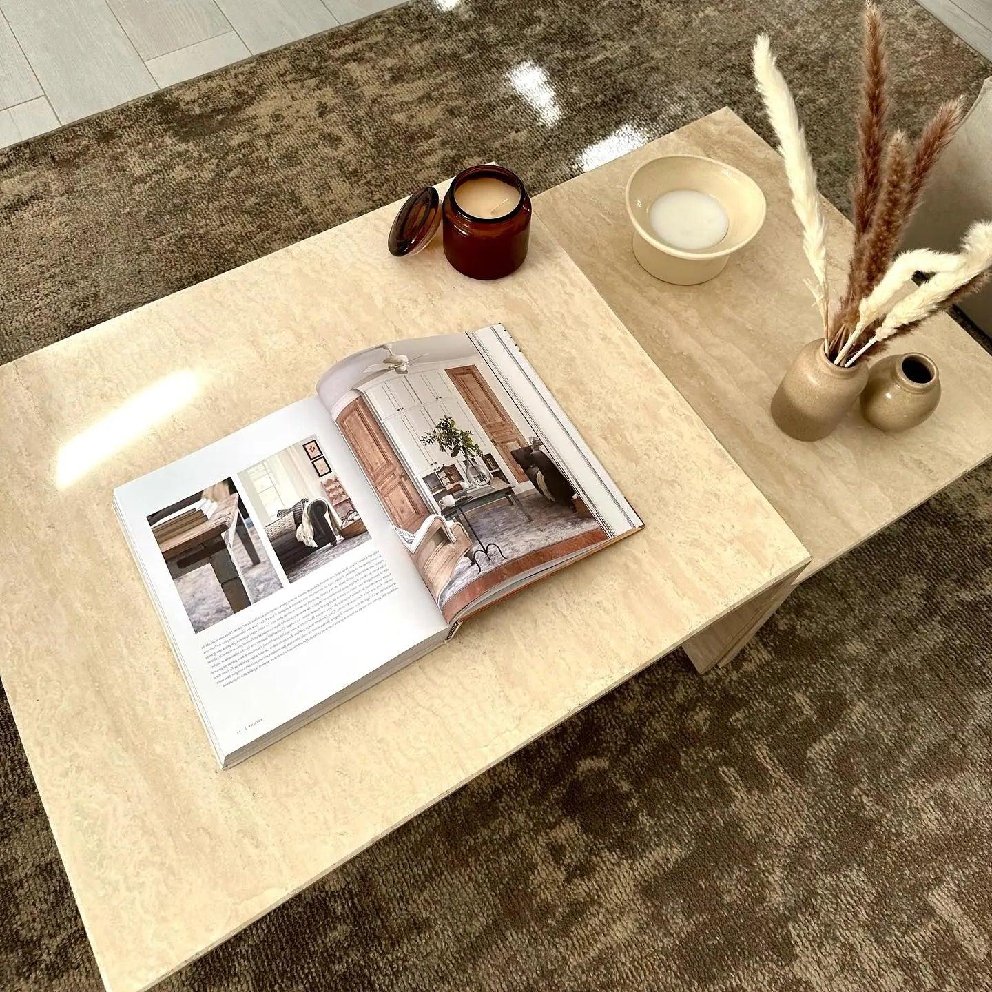 Table Basse Élégante en Travertin-Atelier Travertin