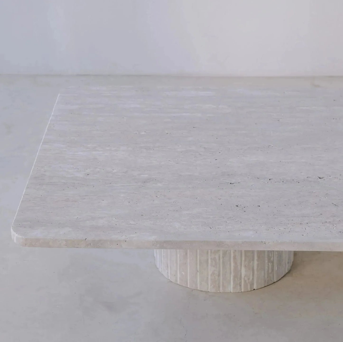 Table Basse Élysée en Travertin-Atelier Travertin