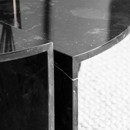 Table Basse Marbre Noir Élégance-Atelier Travertin
