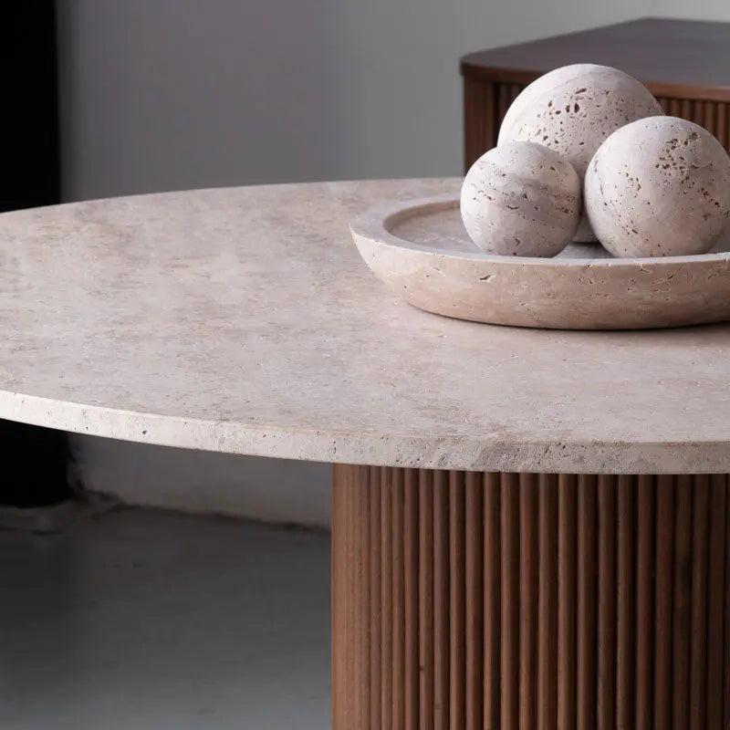 Table à manger Luxe en Travertin : Élégance et Durabilité-Atelier Travertin