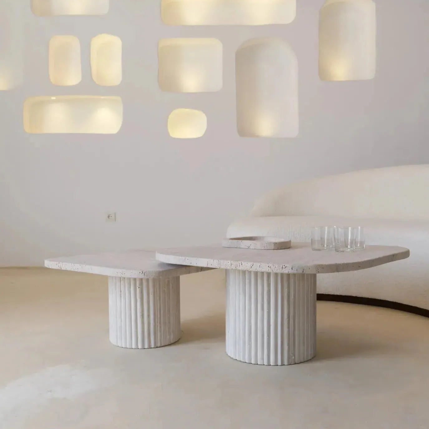 Tables Gigognes Élite en Travertin-Atelier Travertin