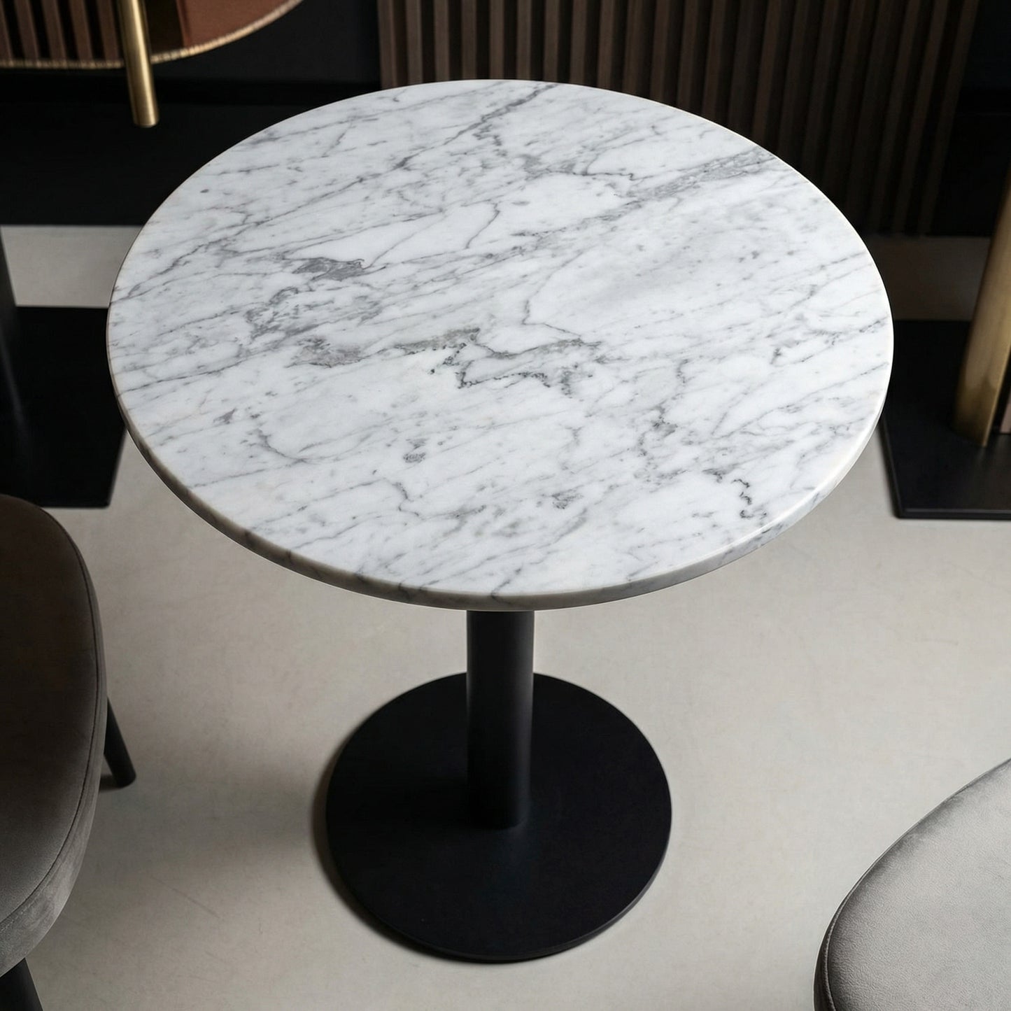 Table bistrot ronde en marbre blanc Ø60 cm – Bellini
