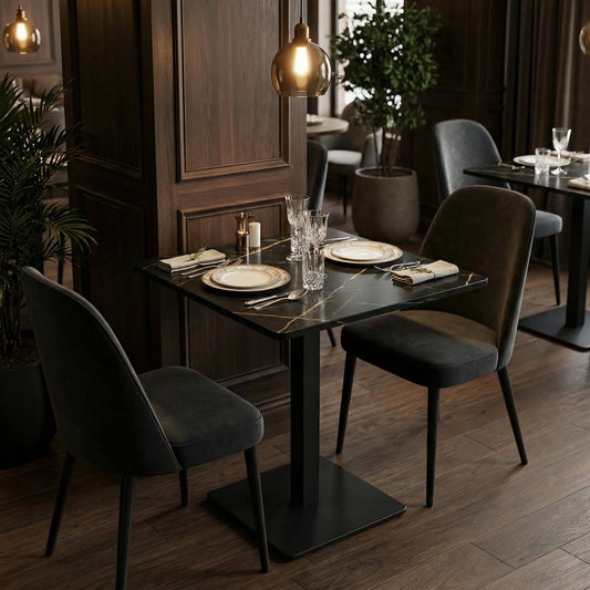 Table bistrot carrée en marbre noir 60×60 cm – Conti